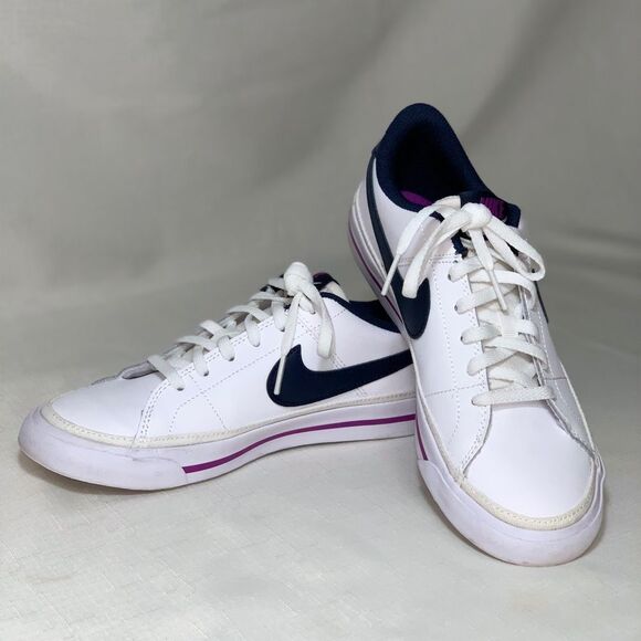 NWOT NIKE Sneaker Kids 5Y Leather Court Legacy DA5380-117 Lace Up White Runners - Picture 2 of 10